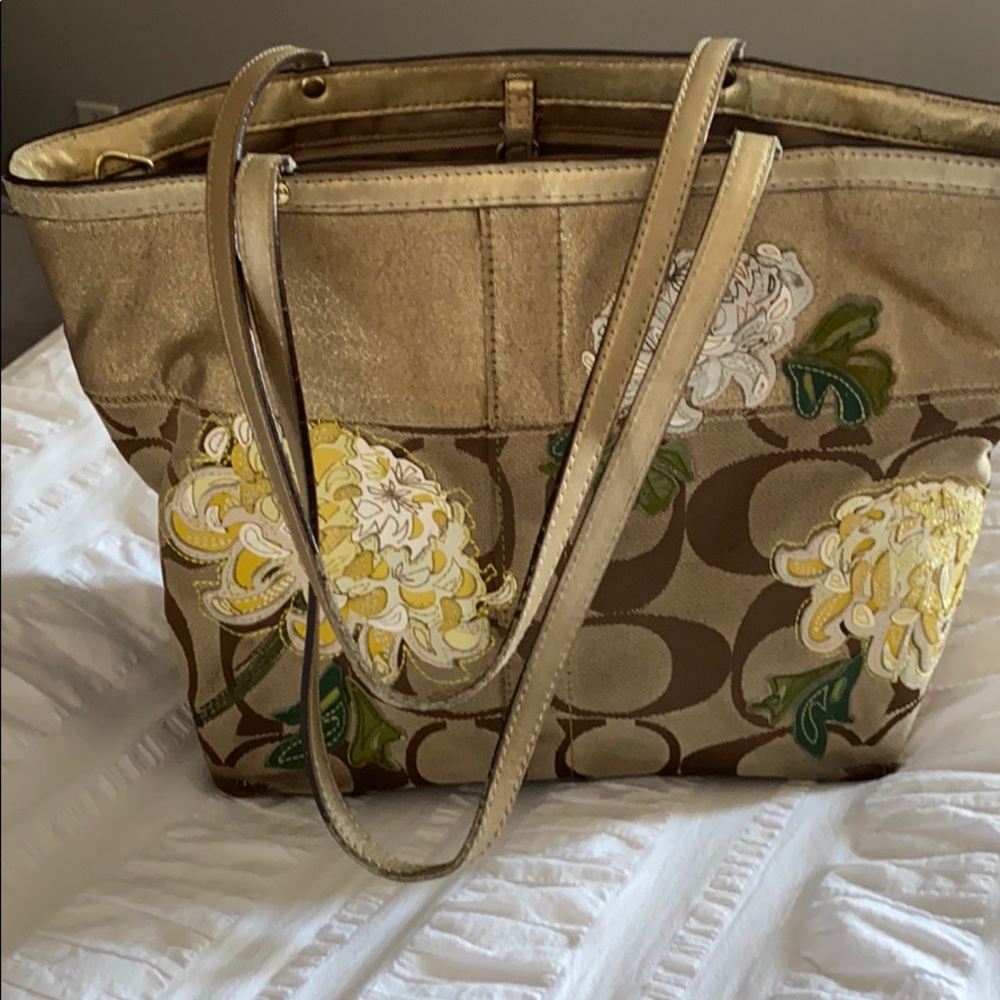 Coach Signature Floral Gold Stripe Purse